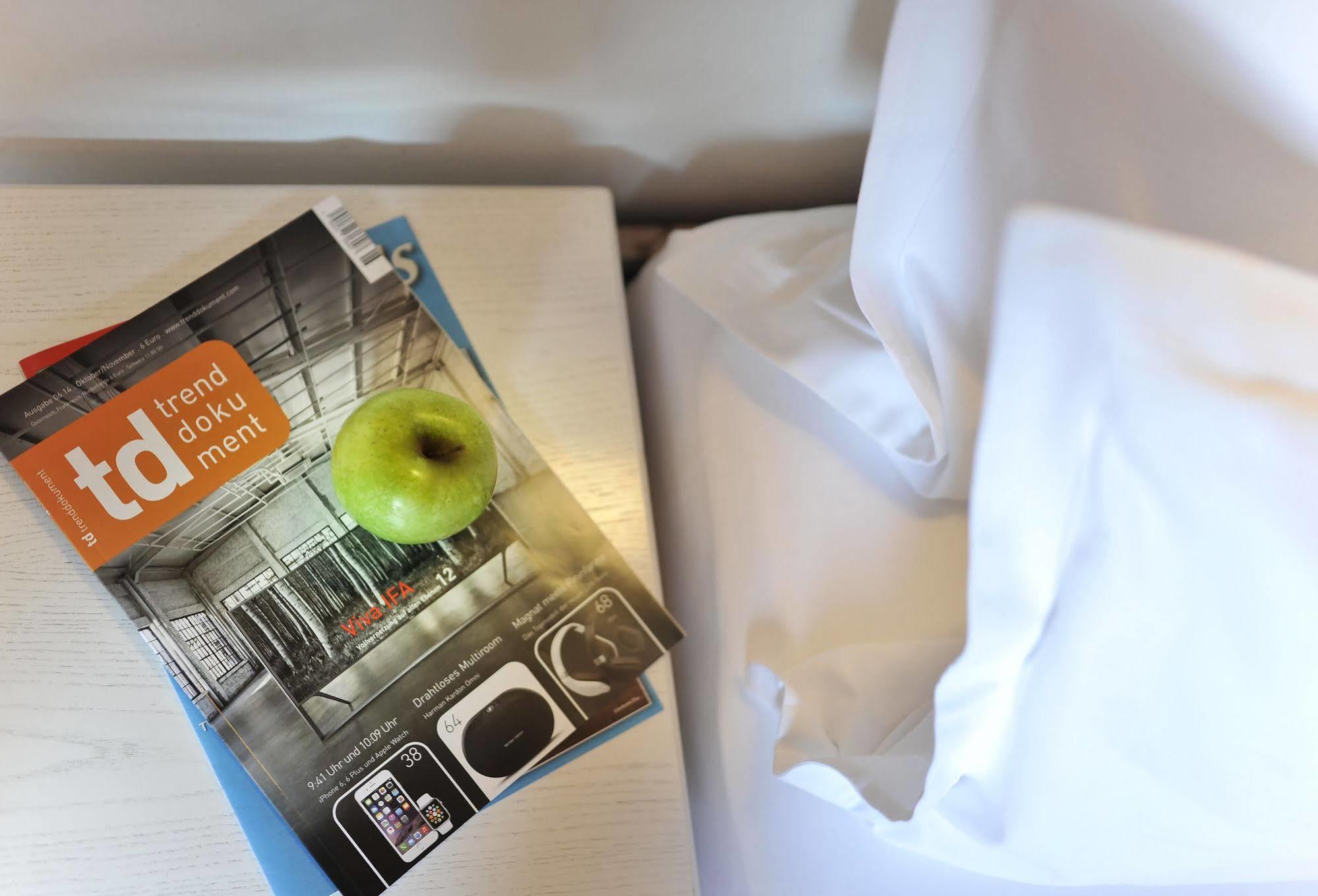 Airport Hotel By The New Yorker Köln Eksteriør billede